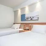 Hampton By Hilton Hotel