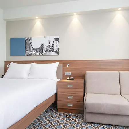 Hampton By Hilton 3* Oświęcim