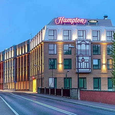 Hotel Hampton By Hilton 3*