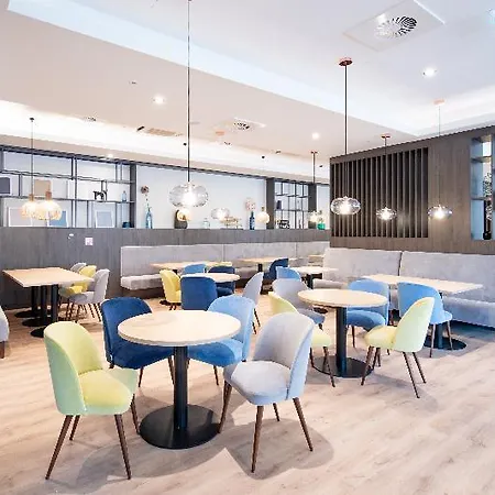 Hampton By Hilton Hotel Oswiecim