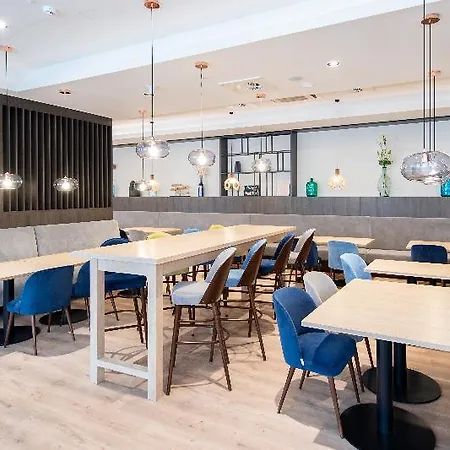 Hotel Hampton By Hilton