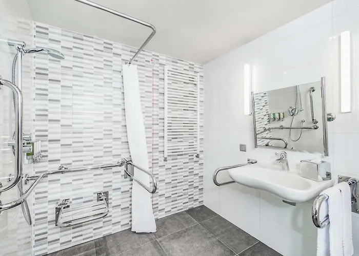 Hampton By Hilton Hotel